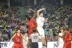 图文-中韩男篮明星赛中国告负外援中圈跳球
