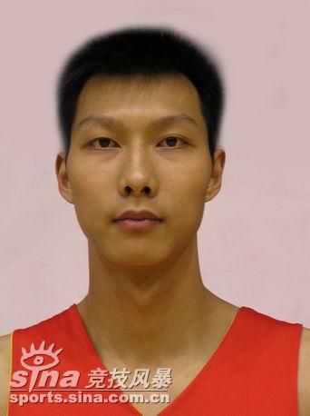 图文-中国男篮国家队热身赛名单确定11号易建联