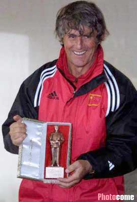 http://image2.sina.com.cn/ty/n/2002-01-29/3_6-12-44_20020129225140.jpg