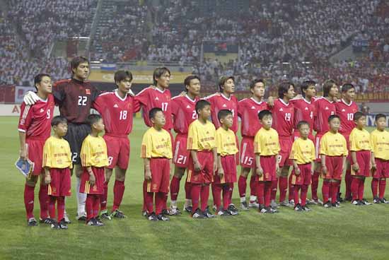 图文-中国队0-4巴西队 中巴之战中国队首发11