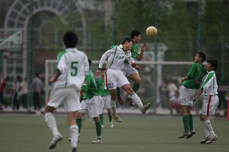 美丽足球精彩演绎 曼联U15超级足球赛中国区