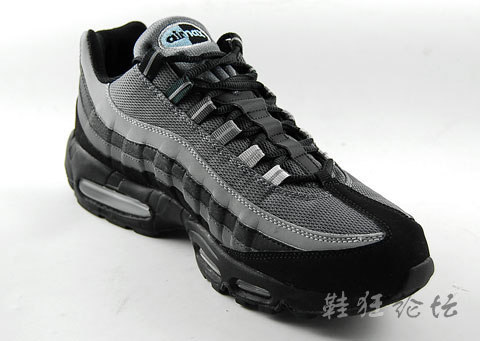 跑步之王再次归来 Nike Air Max 95低调出场