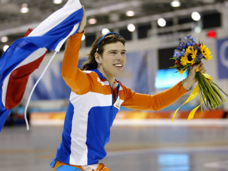 图文-荷兰范费尔德破男子1000米速滑世界纪录