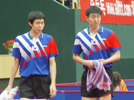 图文-奥运乒乓球双打预选赛 吴尚垠和李廷佑
