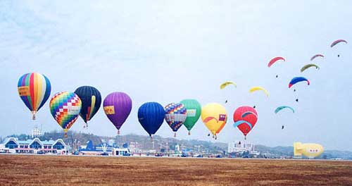 全国航空运动会10月开战