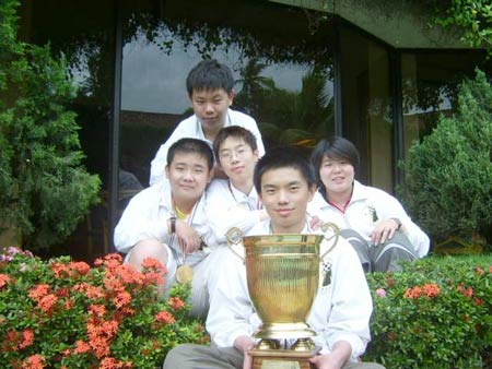 图文-2004年国象国少队暑期巡礼 少年奥赛中国