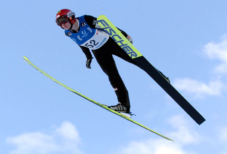 图文-大冬会女子跳台滑雪比赛 伊拉斯赫科夺冠