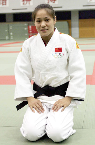 图文-中国女子柔道队备战世锦赛 78公斤级刘霞