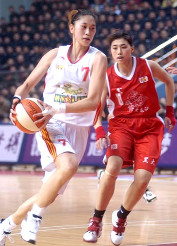 图文-[wcba]八一85-70黑龙江 隋菲菲快速反击