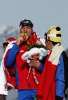 图文-德门捷夫越野滑雪追逐赛夺冠金牌的滋味真美