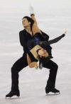 图文-冬奥冰舞自由舞魅力难敌加拿大选手全力比赛
