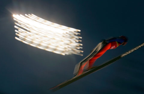 图文-冬奥会跳台滑雪美图欣赏“我想要飞翔”