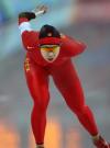 图文-速度滑冰女子1500米张晓磊在比赛中