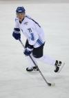 图文-[男子冰球]芬兰VS瑞典米科寻觅机会