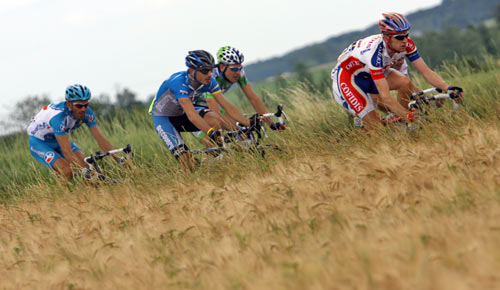 图文-环法自行车赛第四赛段 比赛路线上风景优