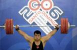 图文-东峰获得男子105公斤以上级铜牌虎目圆睁