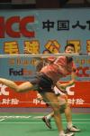 图文-中国羽球赛女双第3轮两人都跑到了同一方向