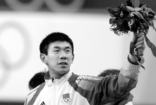 李佳军拼得男子1500米铜牌