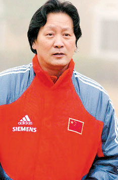 亚运会成绩决定中国足球走向 新主帅带来新期