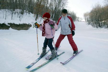 滑雪人口_沈阳国家森林公园