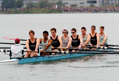 图文-赛艇―清华大学队战胜英国剑桥大学队(6)