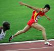图文-新华社评2005年中国体育十佳运动员刘翔