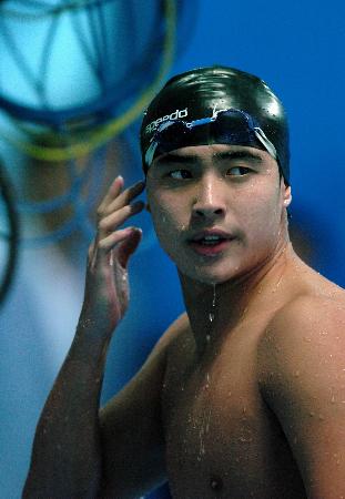图文-新华社评2005年中国体育十佳运动员吴鹏