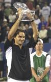 图文-[ATP]休斯敦大师杯决赛费德勒夺冠高举奖杯