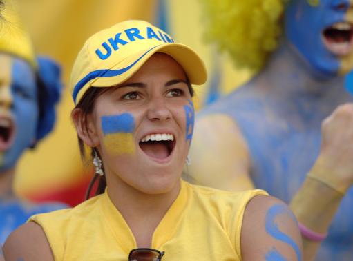 乌克兰美女球迷图片