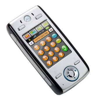 除了低端机型外,摩托罗拉在放弃了symbian os操作系统后,智能手机方面