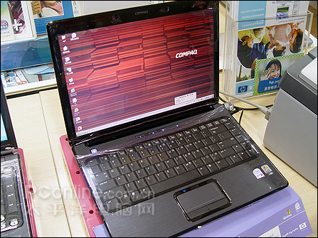 COMPAQV3000图片