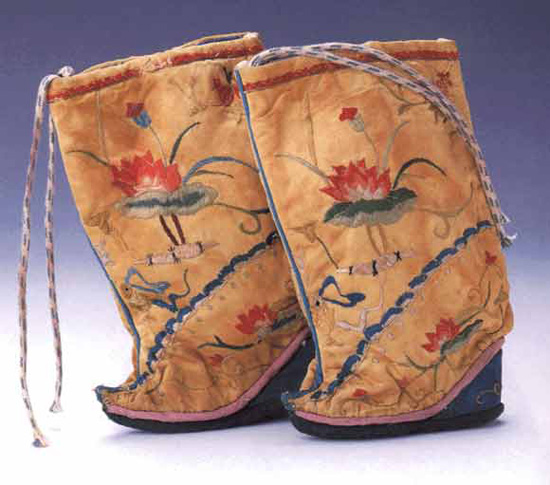 古代女人的鞋子图片