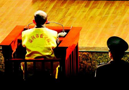 杨新海案庭审无人出庭作证 受害人亲属不知开庭