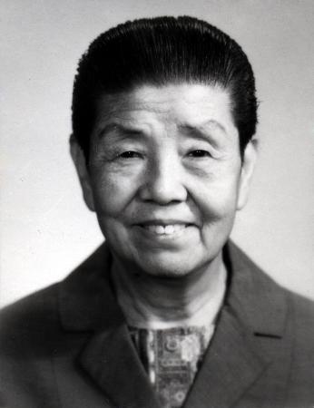 图文杨纯同志遗像
