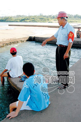 国内新闻 正文 琼海市委市政府的高度重视,市领导多次来到万泉河