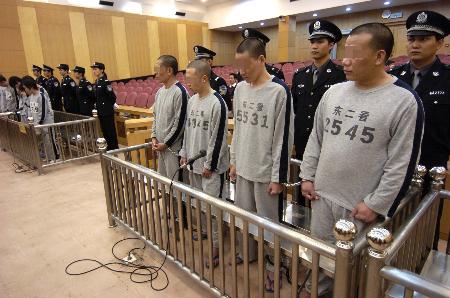 图文图文互动2人贩团伙3年拐卖38名儿童首犯在东莞被判死刑