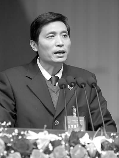 寧波市人民檢察院檢察長 劉建國2004年,市檢察院在市委和省檢察院的