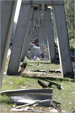 德国:磁悬浮列车撞车事故