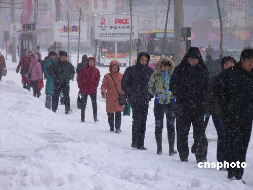 图:齐齐哈尔出现大风雪天气