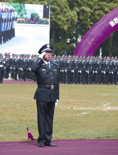 沙场大点兵 威武铸警魂_新闻中心_新浪网