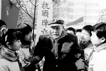 47岁参加红军,2004年度中国最长寿男性