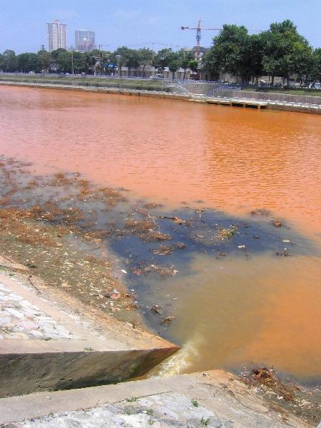 苏州河污染图片