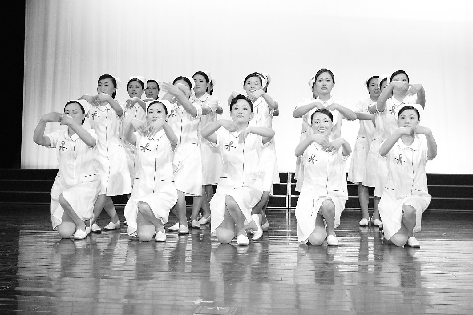 护士节获奖舞蹈图片