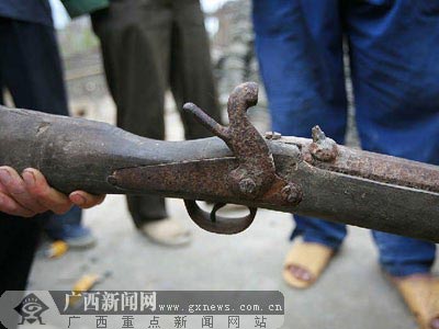 土铳射击图片