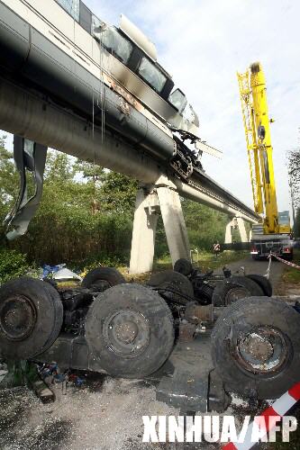德国磁悬浮列车撞车事故调查取得进展组图4