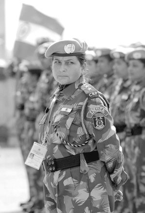 新华社今晨专电联合国首支全部由女兵组成的维和部队1月30日抵达