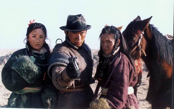 《汗血宝马》精彩剧照点击此处查看其它图片免费畅游内蒙古大草原高薪