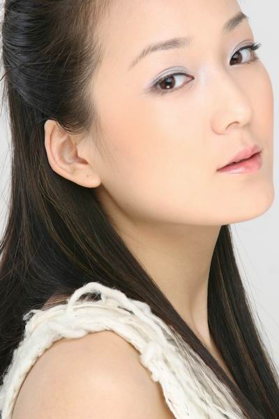 南京梅子歌手图片