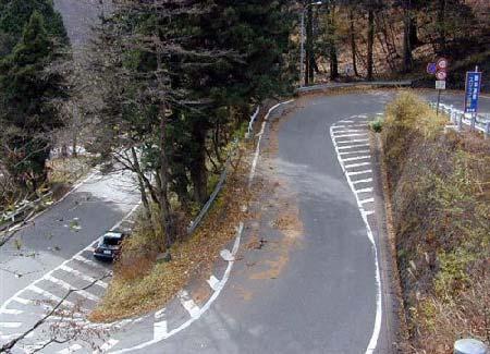 日本秋名山赛道图片