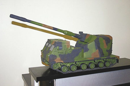 德国研制出新型52倍径155自行火炮系统(附图)